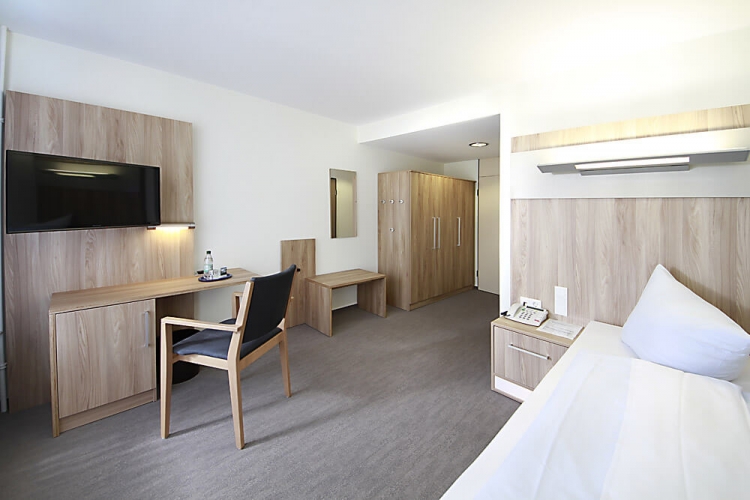 Zimmer Ausstattung Klinik Eichholz