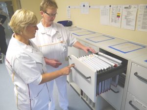 p1020308_patientenakten